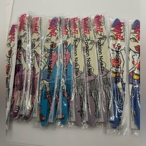 Bratz emery wands 12 piece set new sealed in packaging
